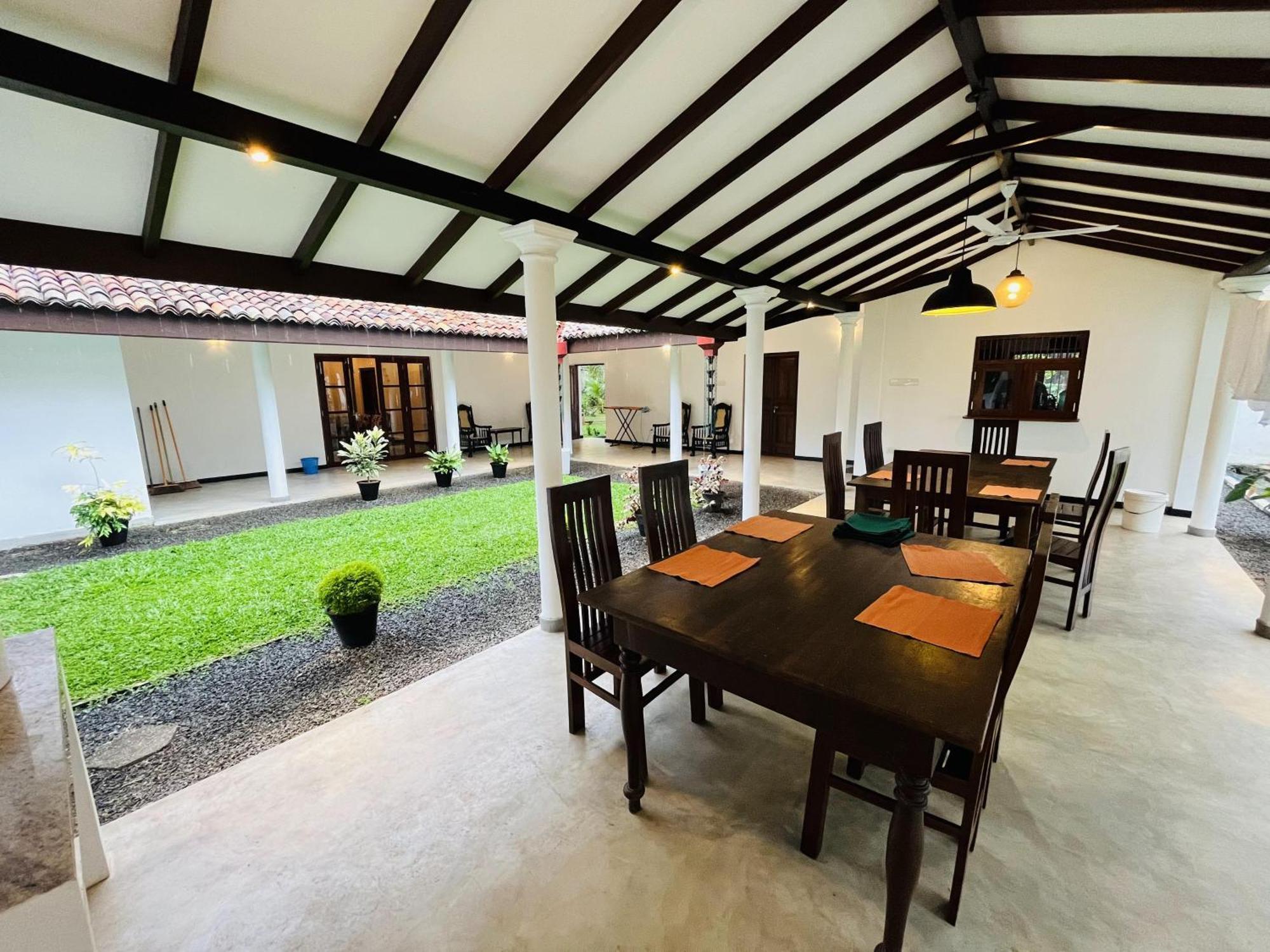 Villa Space Matara